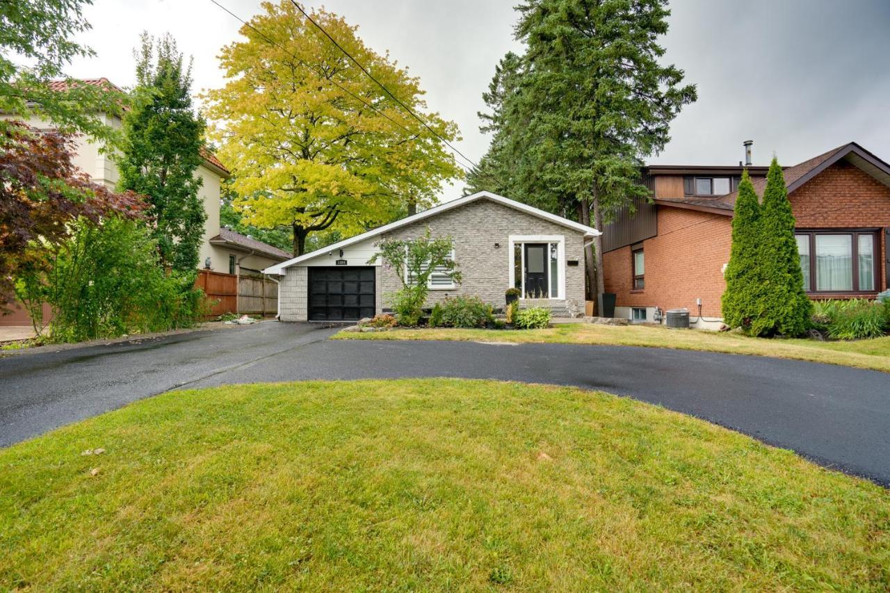 Furnished Family Home Near Toronto - Great Location Game Room - Backyard - Parking & Self Checkin Pickering Ngoại thất bức ảnh