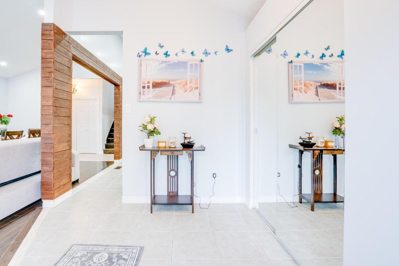 Furnished Family Home Near Toronto - Great Location Game Room - Backyard - Parking & Self Checkin Pickering Ngoại thất bức ảnh