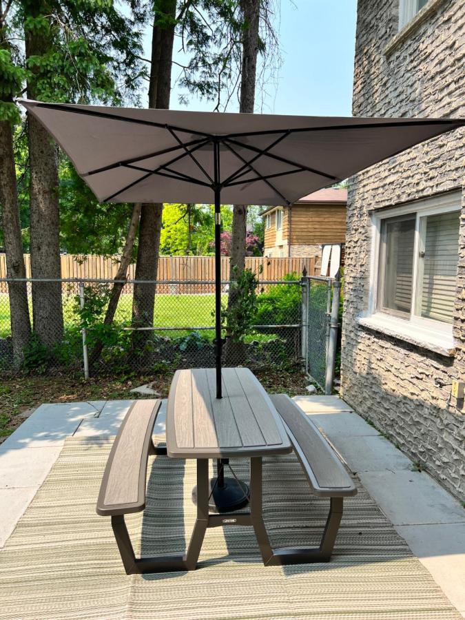 Furnished Family Home Near Toronto - Great Location Game Room - Backyard - Parking & Self Checkin Pickering Ngoại thất bức ảnh